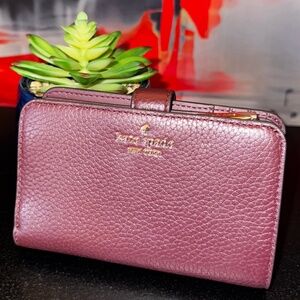 NWT- Kate Spade Lena Pebbled Leather Medium Bifold Wallet in “Cherrywood”